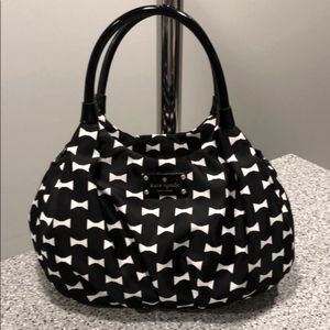 Kate Spade ♠️ Adorable Black & White Bow Tie Bag